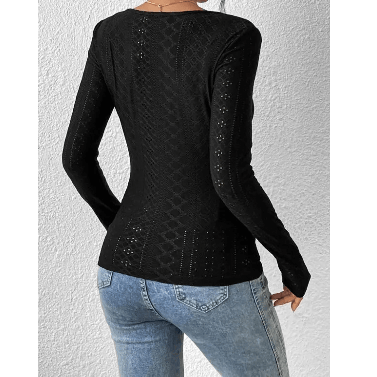 Lisa Stijlvolle Geborduurde Eyelet Geplooide Dames Shirt met Lange Mouwen - Trendora